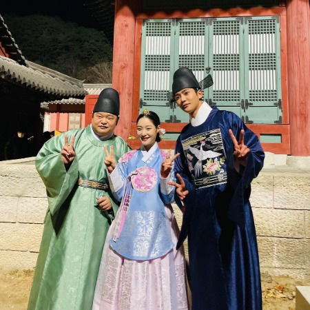 Jung Chae-yeon during the shoot of The King's Affection.
